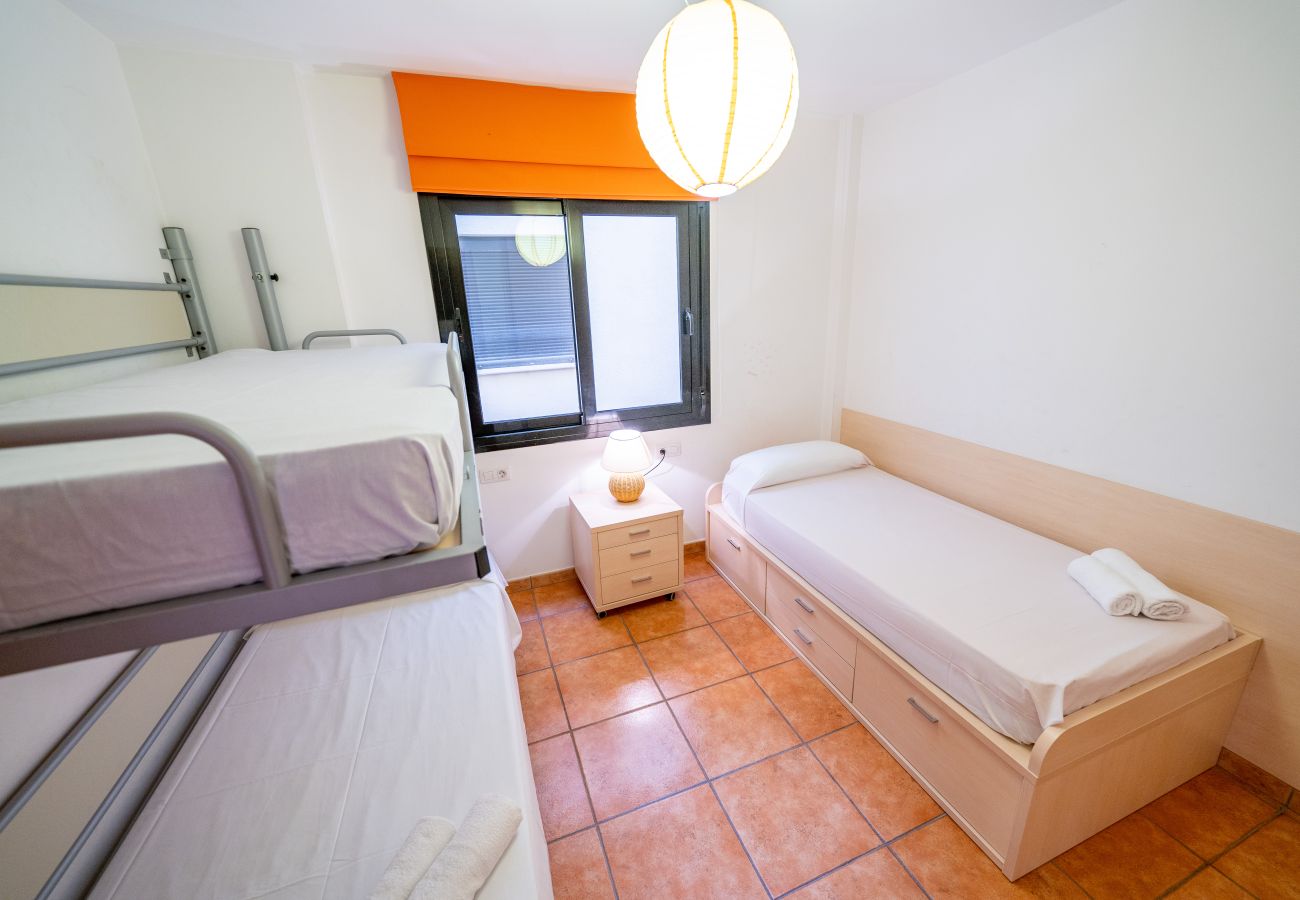 Apartment in Pineda de Mar - HomeHolidaysRentals Adara - Costa Barcelona