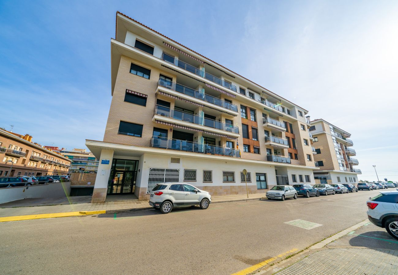 Apartment in Pineda de Mar - HomeHolidaysRentals Adara - Costa Barcelona