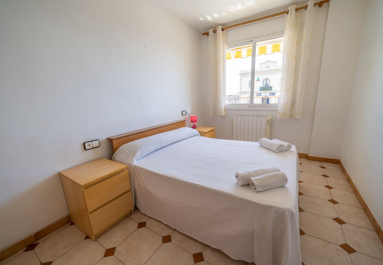 Apartment in Pineda de Mar - HomeHolidaysRentals Destan - Costa Barcelona