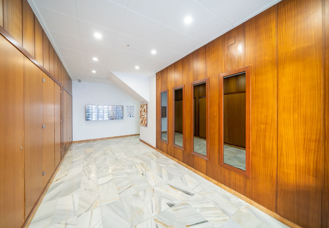 Apartment in Pineda de Mar - HomeHolidaysRentals Bluemar-Costa Barcelona