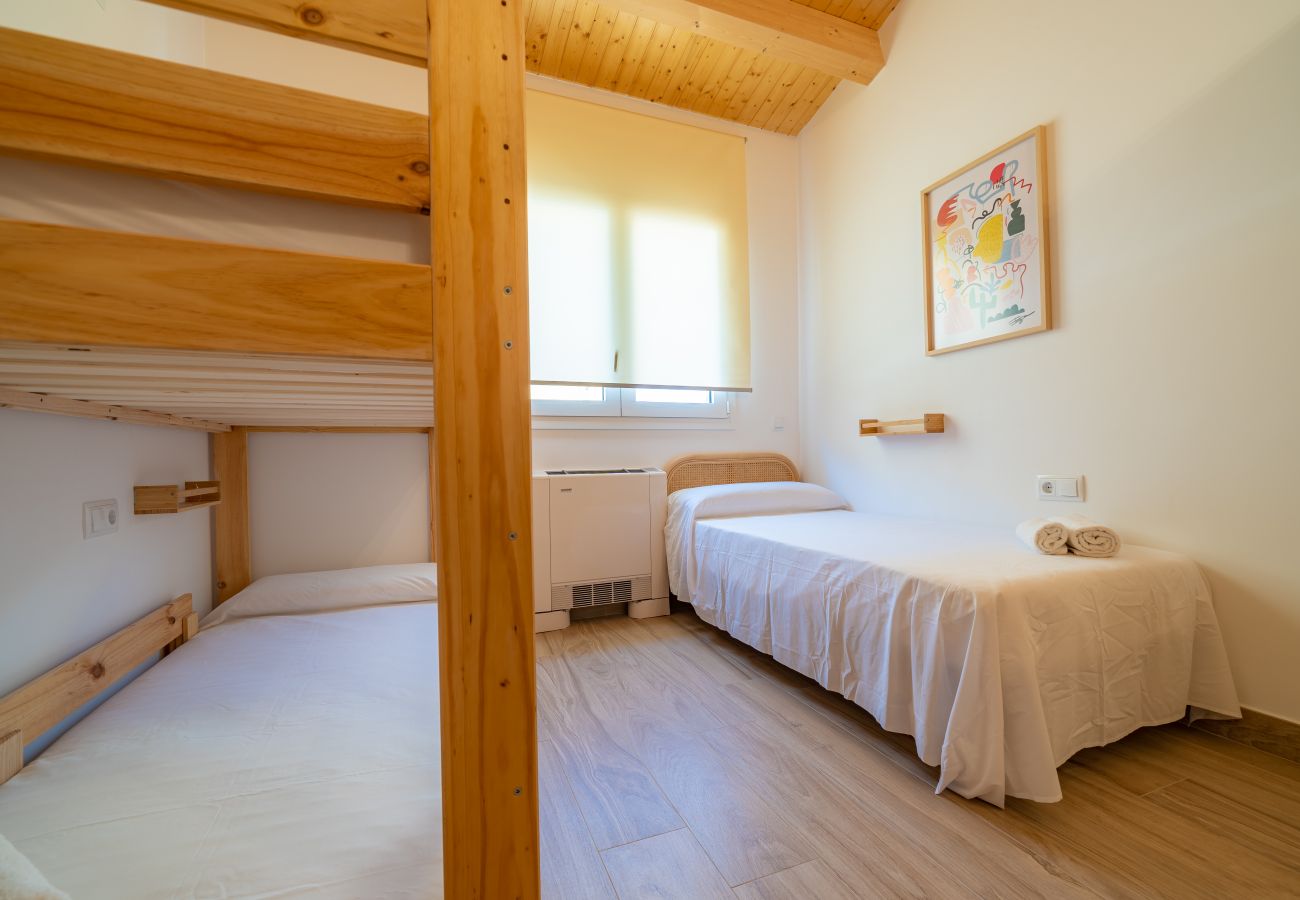 Townhouse in Pineda de Mar - HomeHolidaysRentals Benoit - Costa Barcelona