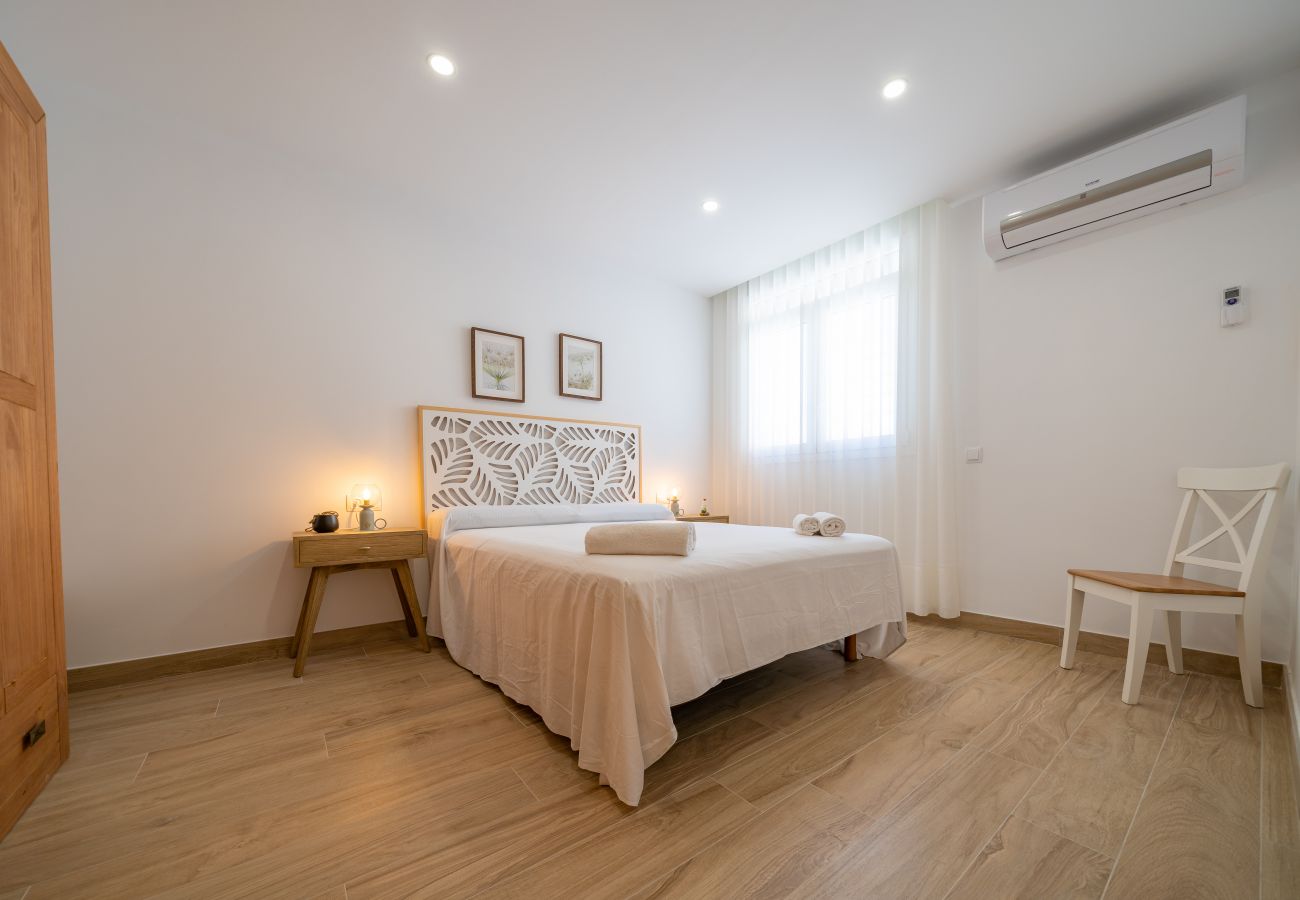 Townhouse in Pineda de Mar - HomeHolidaysRentals Benoit - Costa Barcelona