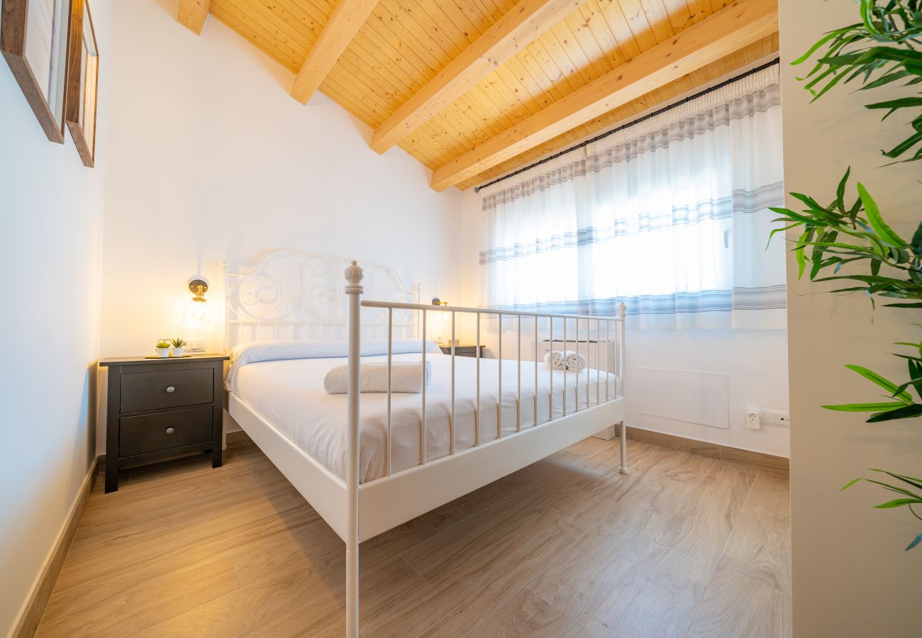 Townhouse in Pineda de Mar - HomeHolidaysRentals Benoit - Costa Barcelona