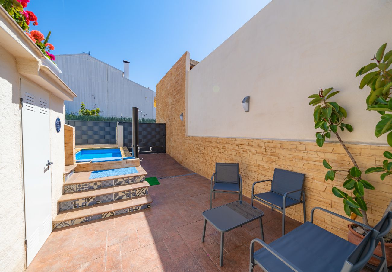 Townhouse in Pineda de Mar - HomeHolidaysRentals Benoit - Costa Barcelona