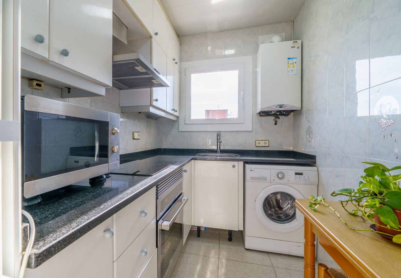 Apartment in Pineda de Mar - HomeHolidaysRentals Snow - Costa Barcelona