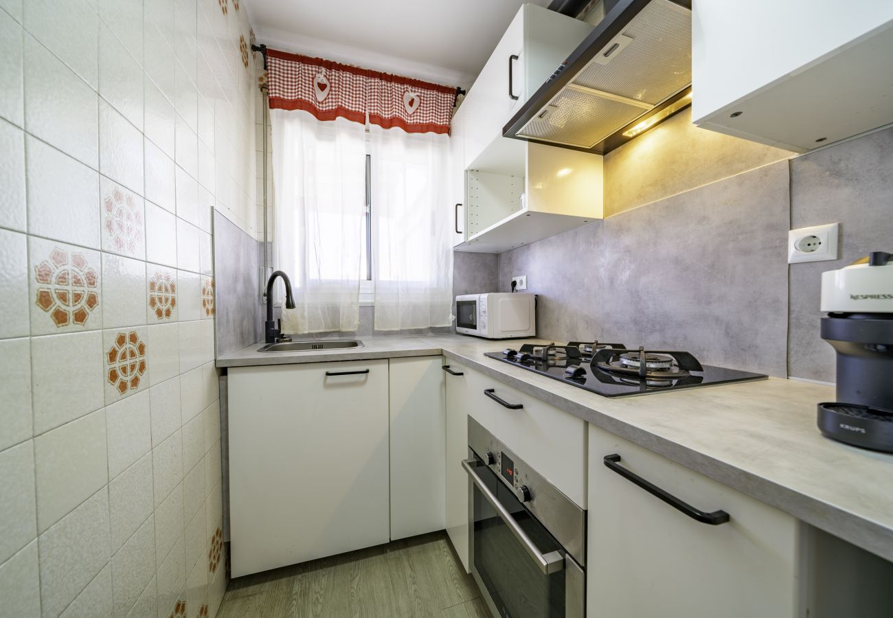 Apartment in Pineda de Mar - HomeHolidaysRentals Elimar - Costa Barcelona