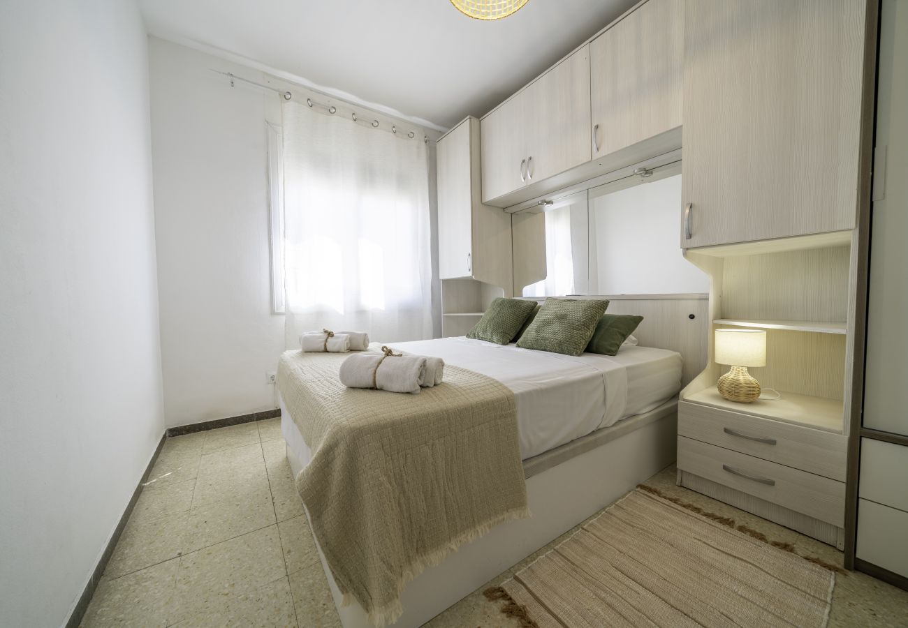Apartment in Pineda de Mar - HomeHolidaysRentals Elimar - Costa Barcelona