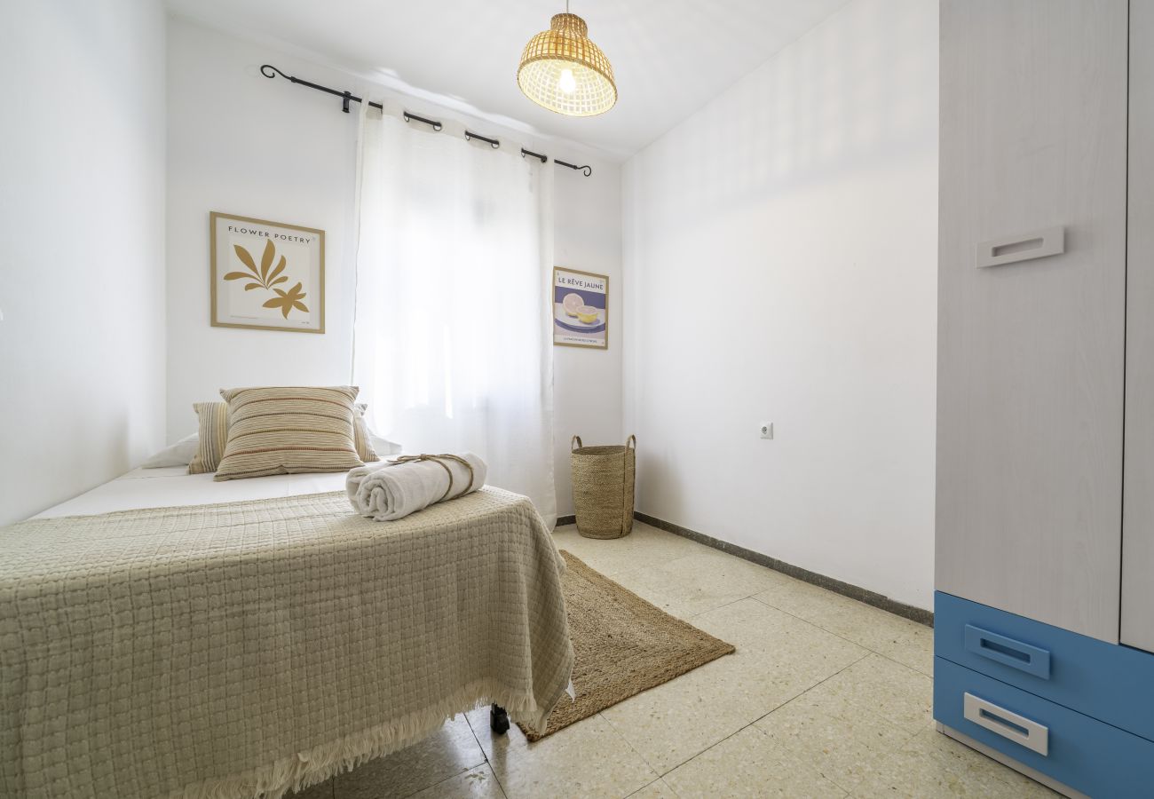 Apartment in Pineda de Mar - HomeHolidaysRentals Elimar - Costa Barcelona