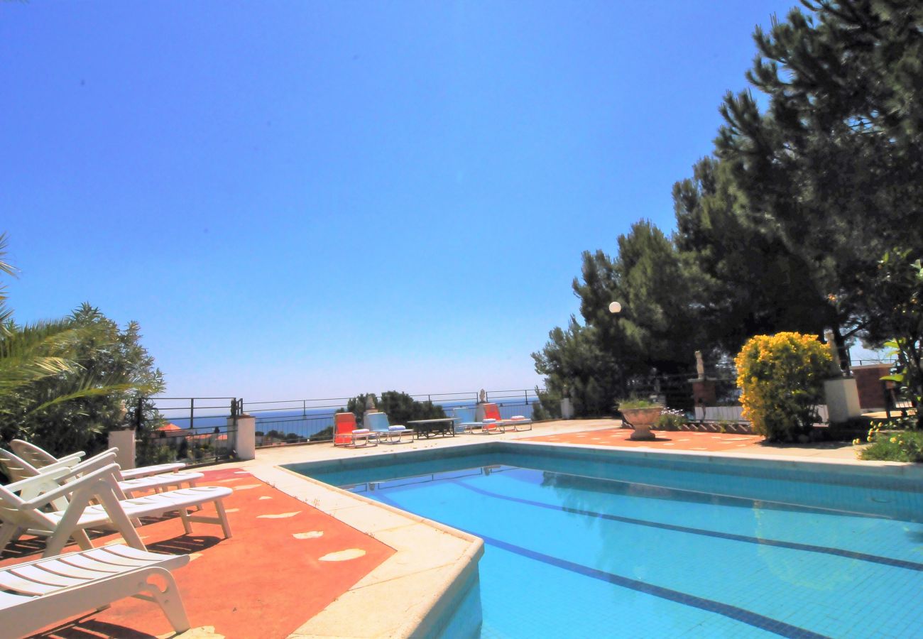 Villa in Santa Susana - HomeHolidaysRentals Bridney - Costa Barcelona