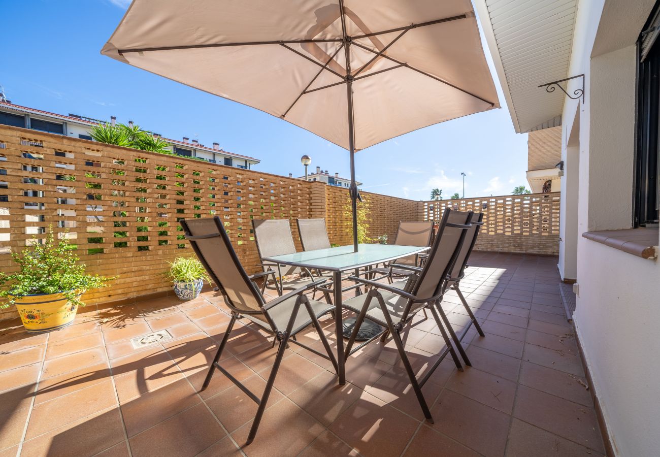 Apartment in Pineda de Mar - HomeHolidaysRentals Fortuny - Costa Barcelona