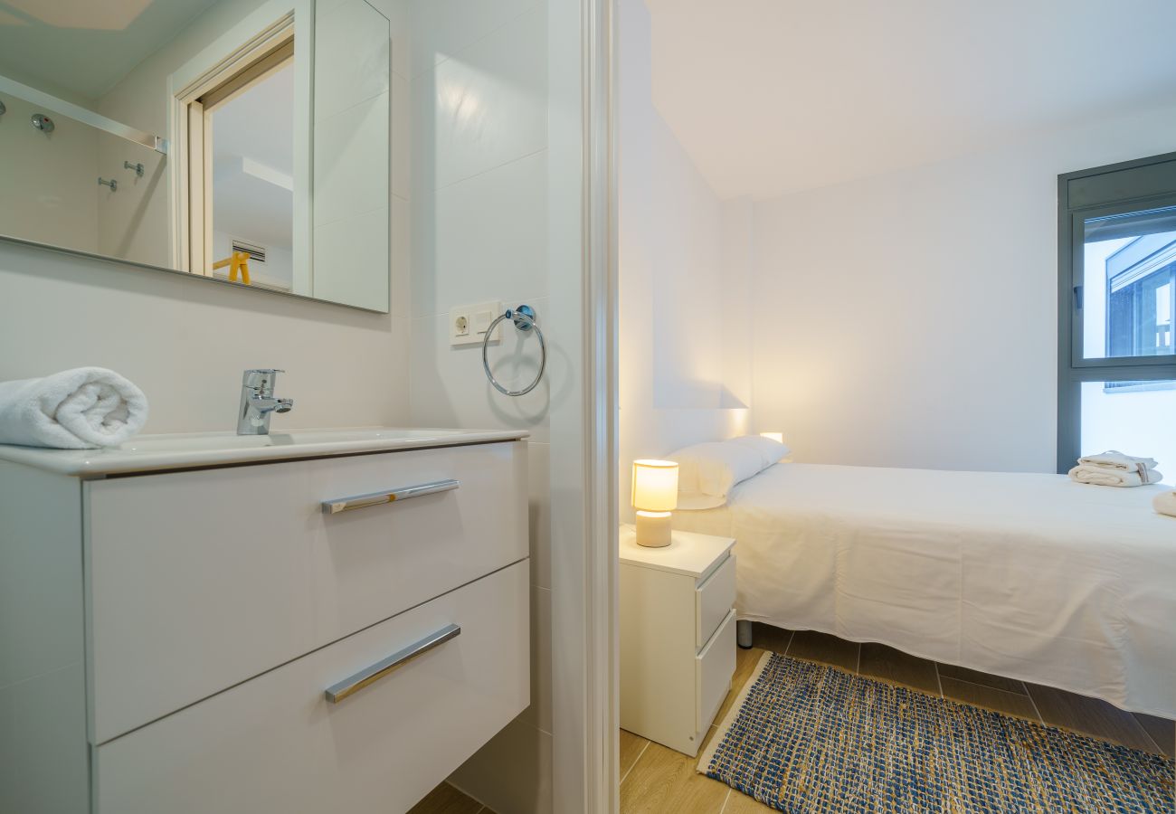 Apartment in Pineda de Mar - HomeHolidaysRentals Zen - Costa Barcelona
