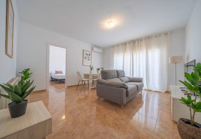 Apartment in Pineda de Mar - HomeHolidaysRentals Sampai - Costa Barcelona