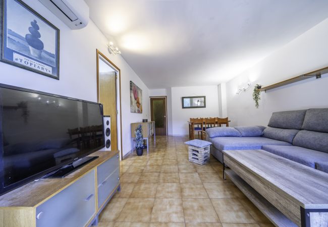 Apartment in Blanes - HomeHolidaysRentals Costa - Costa Brava