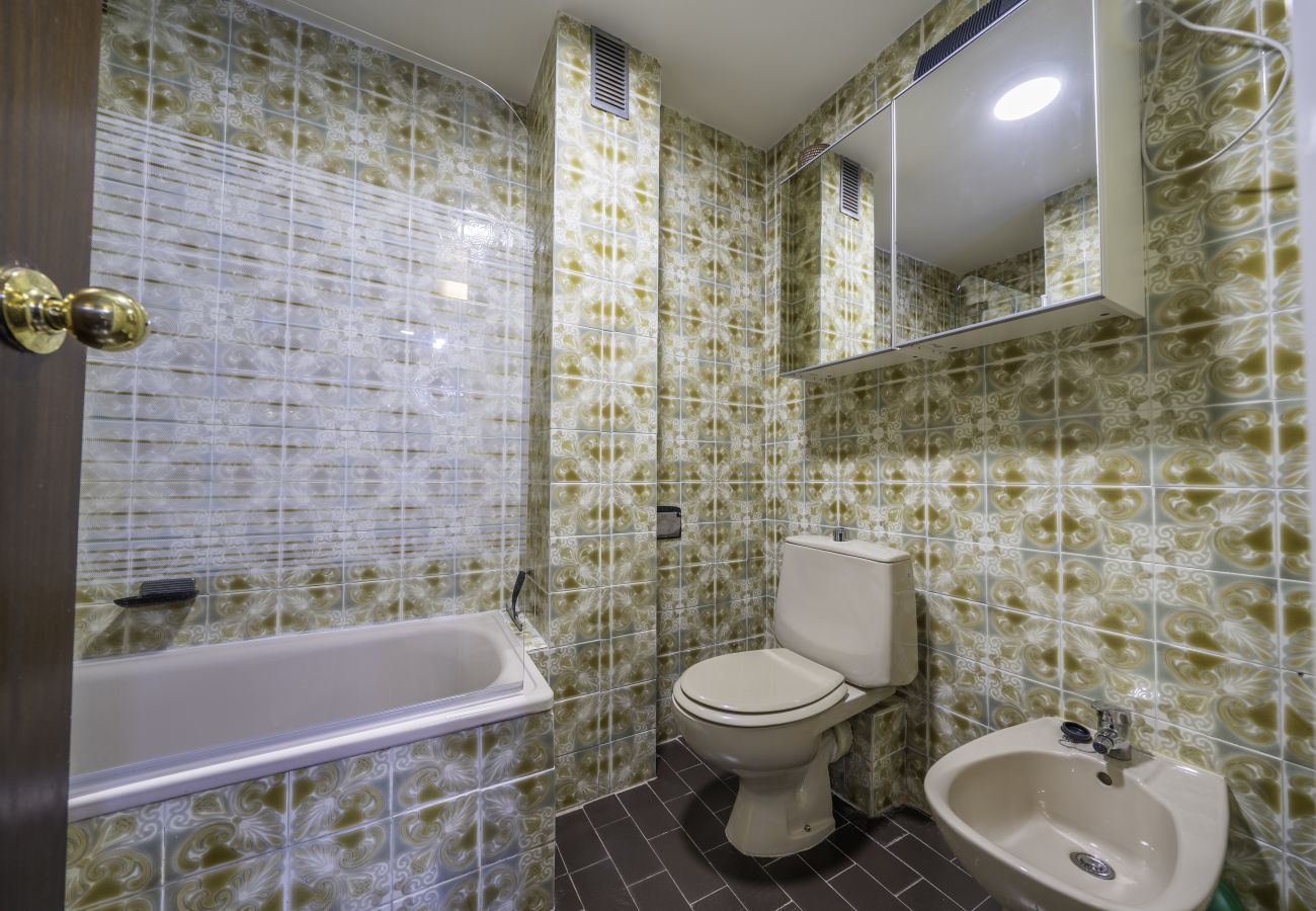 Apartment in Pineda de Mar - HomeHolidaysRentals Singular  - Costa Barcelona