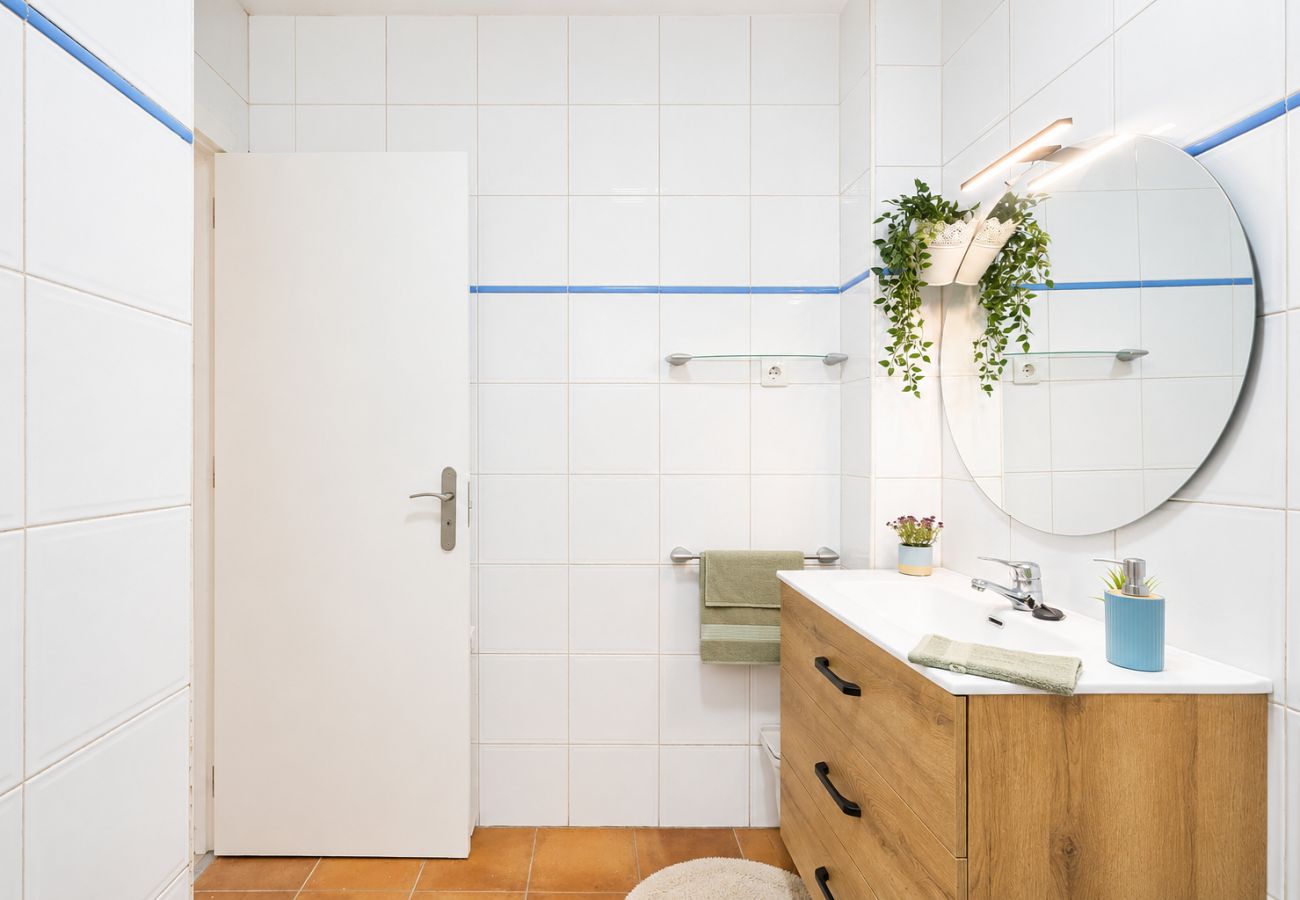 Apartment in Calella - HomeHolidaysRentals Balmes - Costa Barcelona