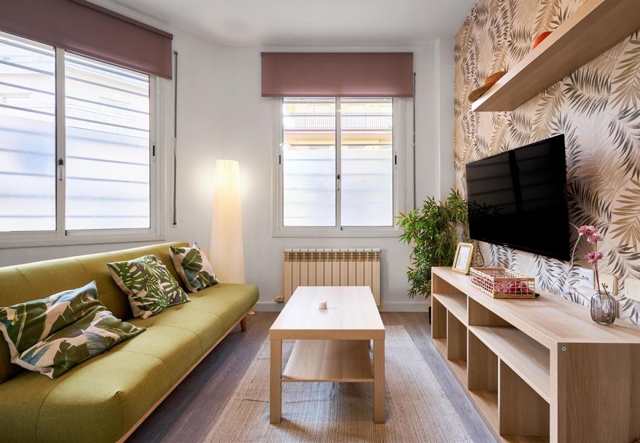 Apartment in Calella - HomeHolidaysRentals Balmes - Costa Barcelona