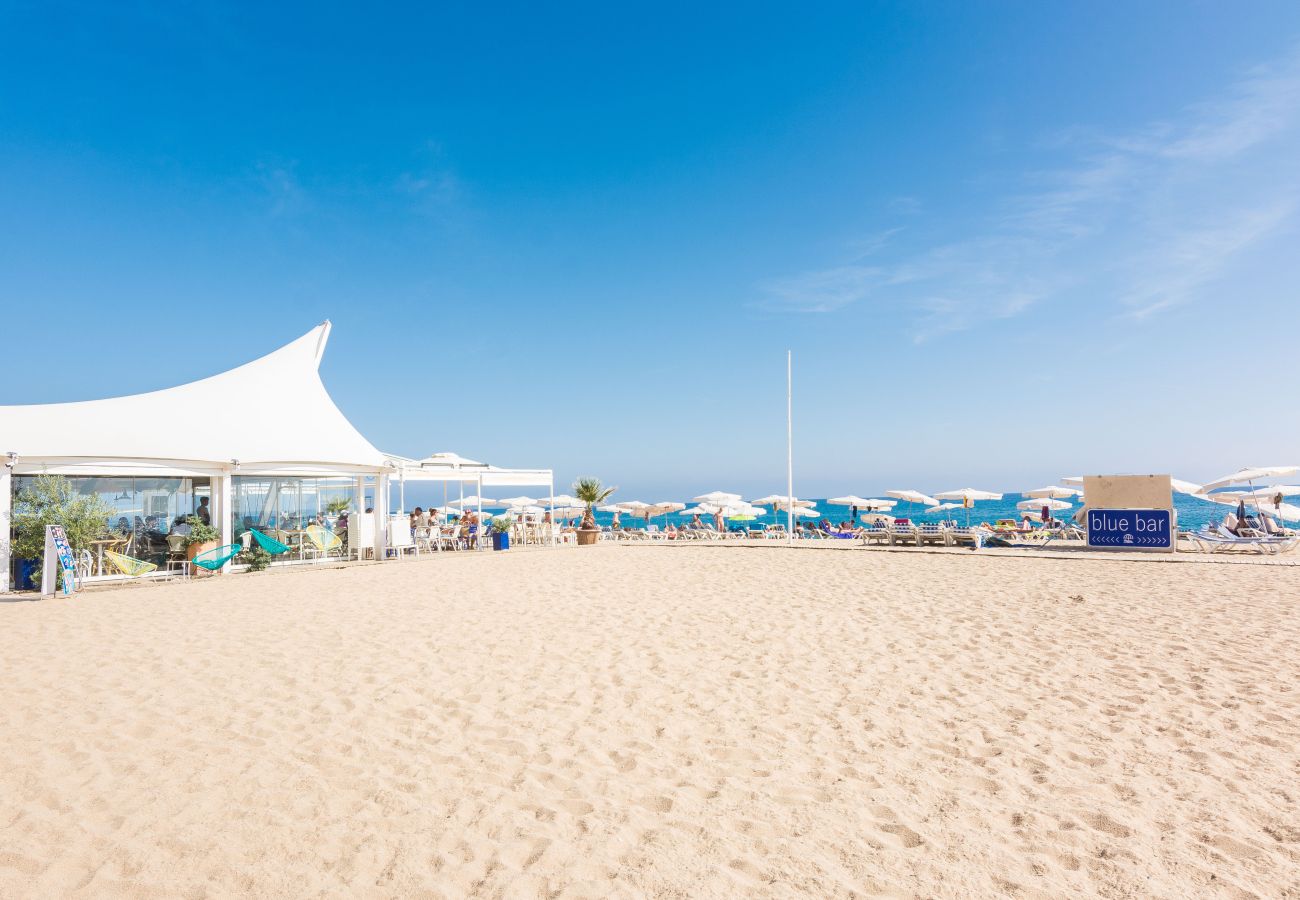Apartment in Calella - HomeHolidaysRentals Balmes - Costa Barcelona