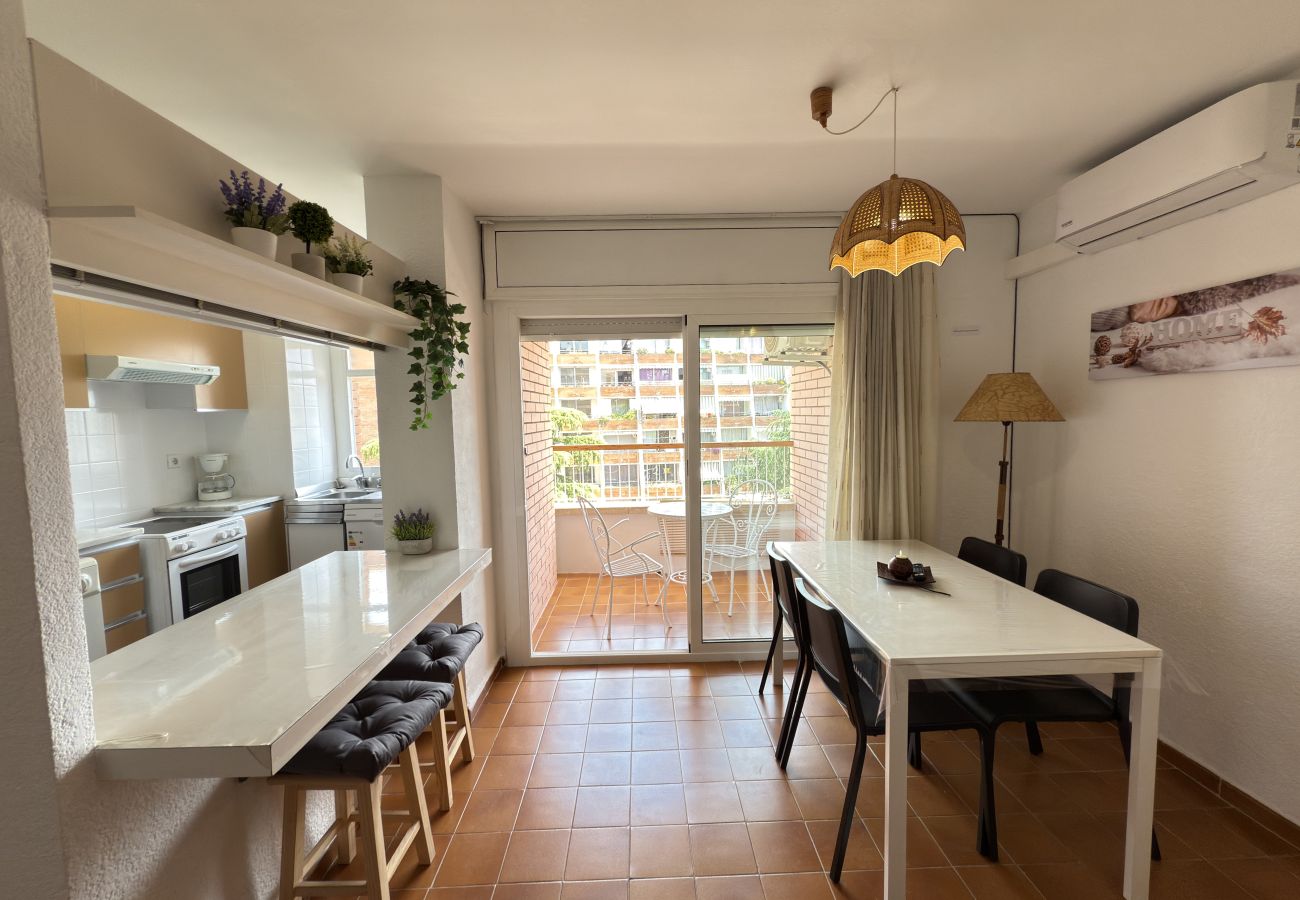 Apartment in Calella - HomeHolidaysRentals Roure - Costa Barcelona
