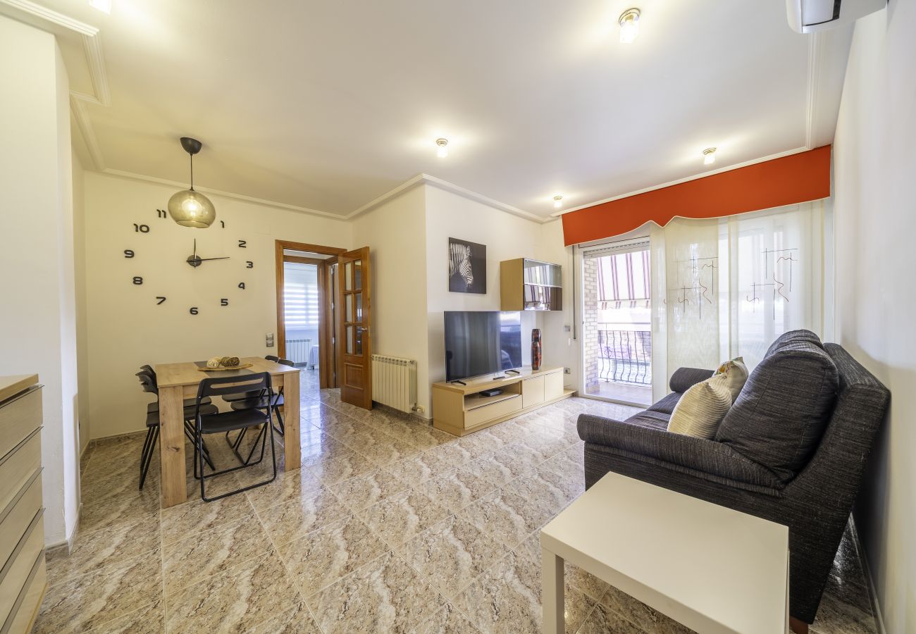 Apartment in Pineda de Mar - HomeHolidaysRentals Coquette - Costa Barcelona