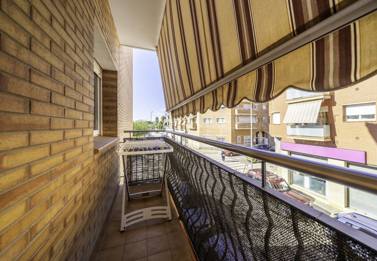 Apartment in Pineda de Mar - HomeHolidaysRentals Coquette - Costa Barcelona