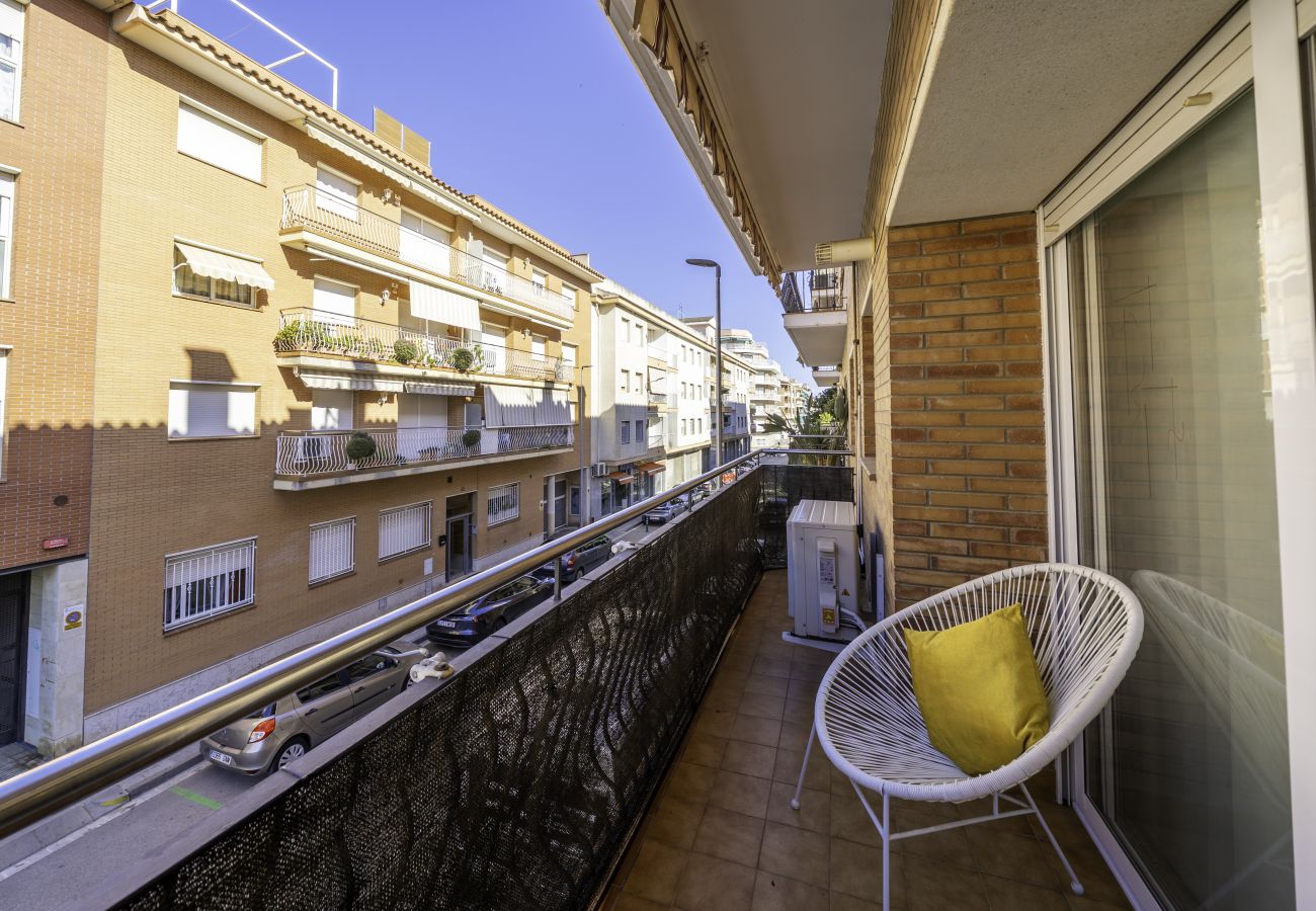Apartment in Pineda de Mar - HomeHolidaysRentals Coquette - Costa Barcelona