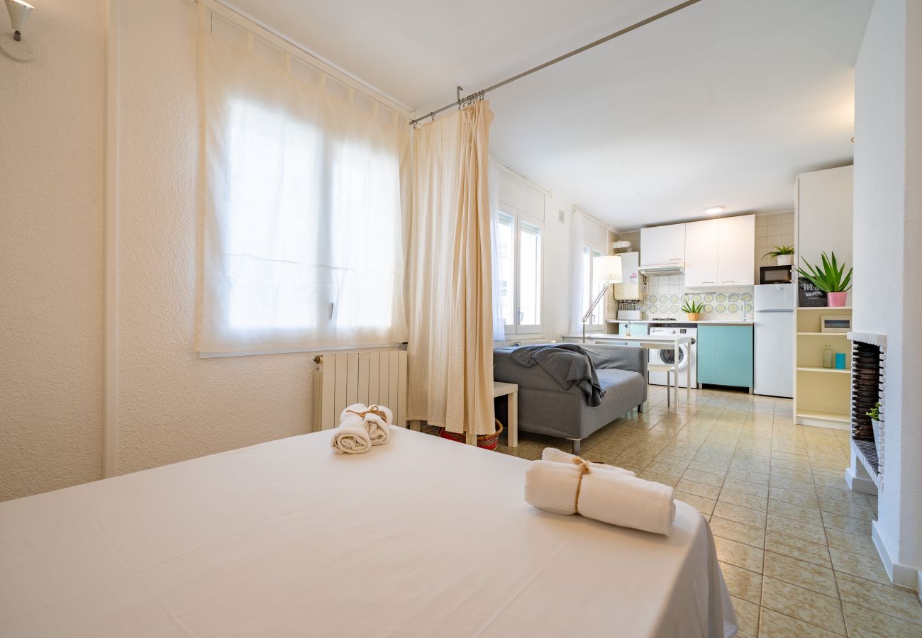 Studio in Pineda de Mar - HomeHolidaysRentals Olimpia - Costa Barcelona