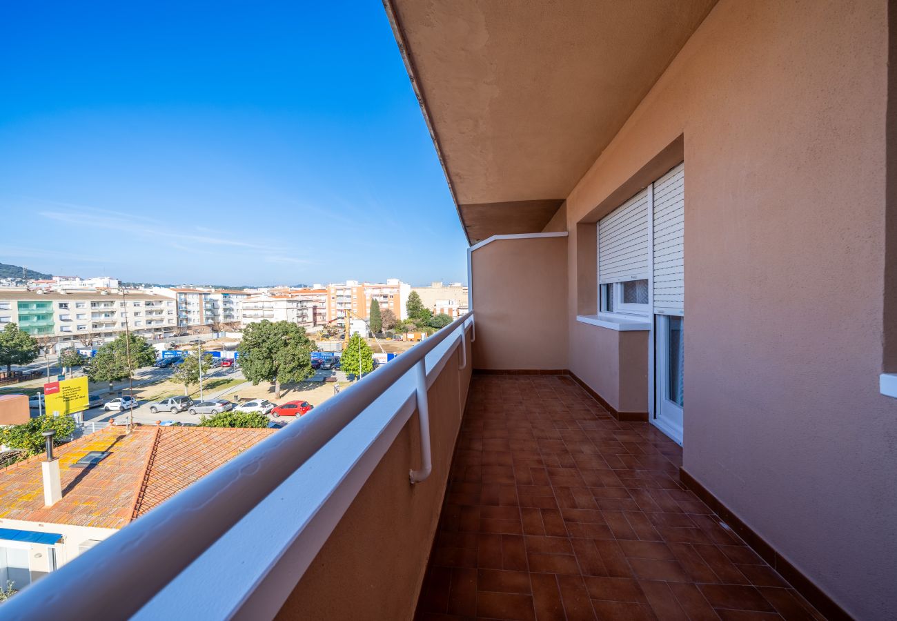 Apartment in Pineda de Mar - HomeHolidaysRentals Magic - Costa Barcelona