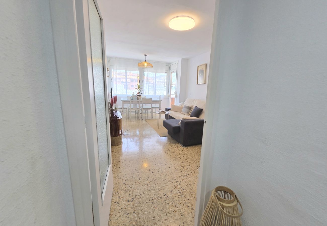 Apartment in Pineda de Mar - HomeHolidaysRentals Magic - Costa Barcelona