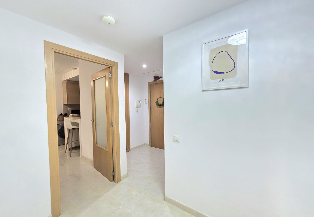 Apartment in Pineda de Mar - HomeHolidaysRentals Brisol - Costa Barcelona