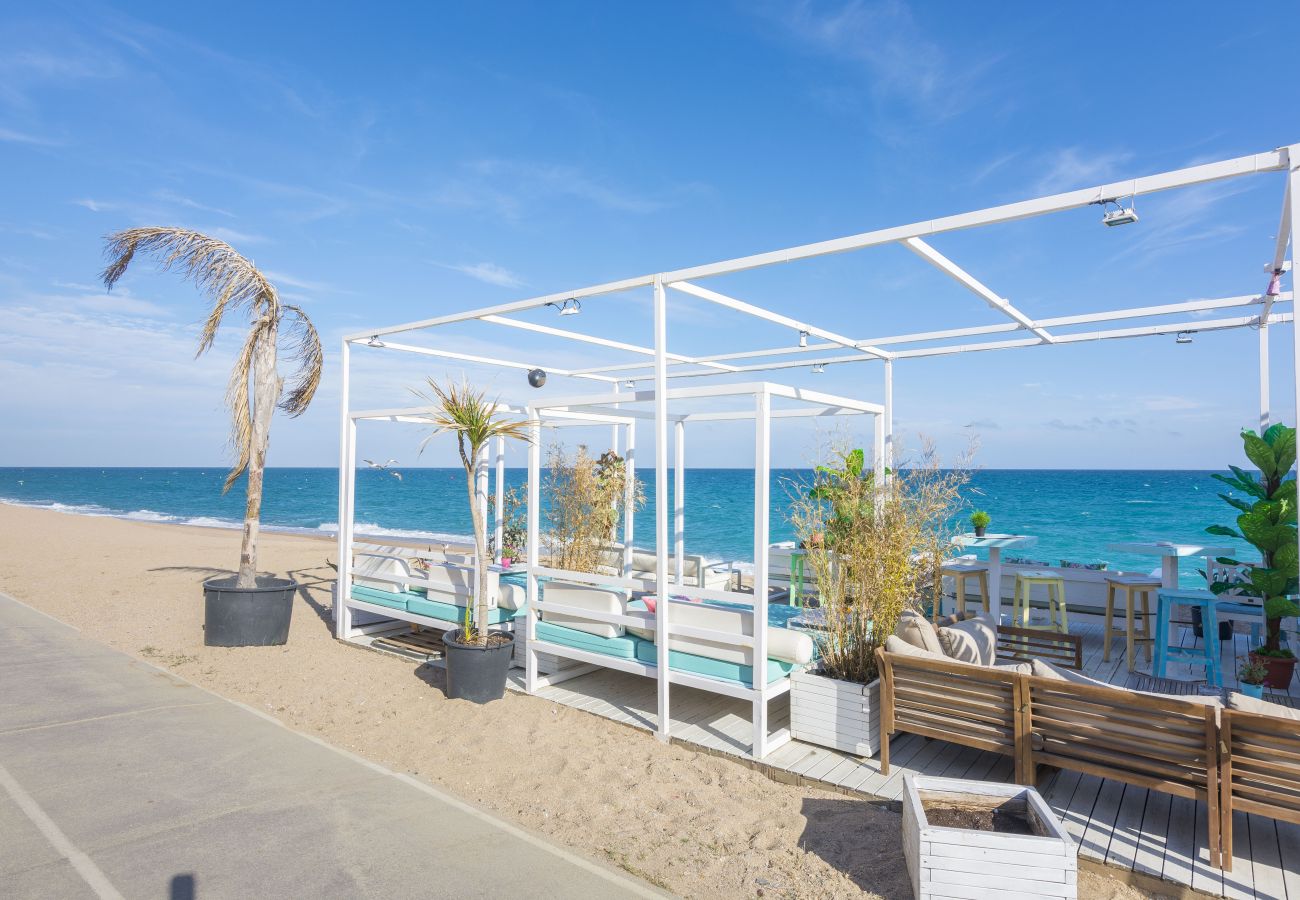 Apartment in Pineda de Mar - HomeHolidaysRentals Eloise Costa Barcelona.